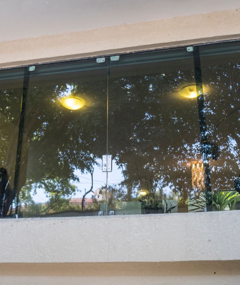 janela de vidro em Natal